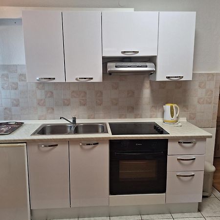 Apartments Gojka Miocevic 비오그라드나모루 외부 사진